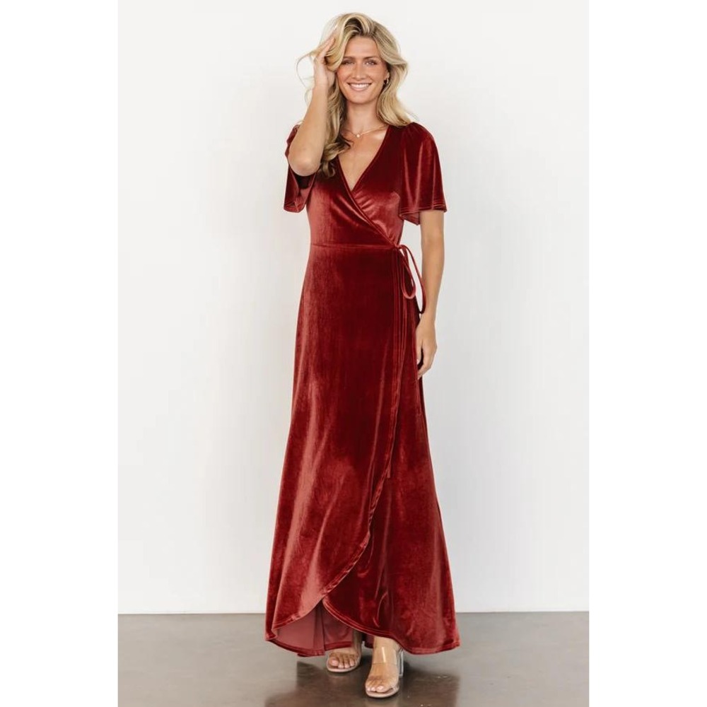 Baltic Born Katelyn Velvet V-Neck Short Sleeve Maxi Wrap Dress Red Size XXXL